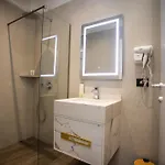 Klaus Hotel