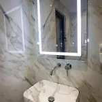 Klaus Hotel