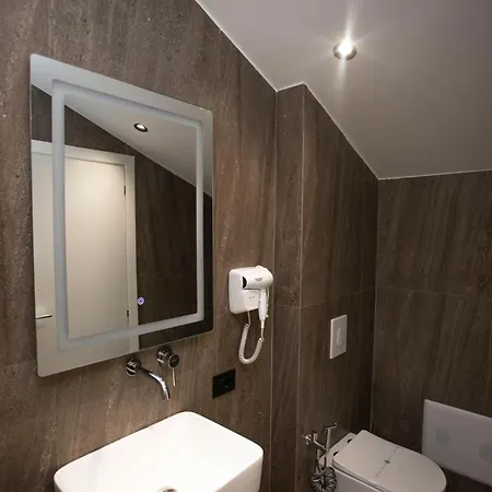 Hotel Klaus Tirana