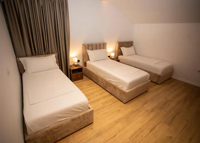 Otel Klaus Tiran